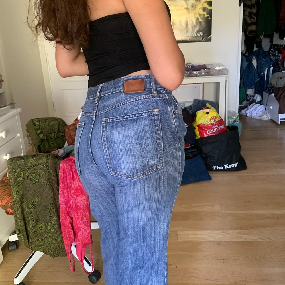 Cutest y2k bootcut flare jeans.